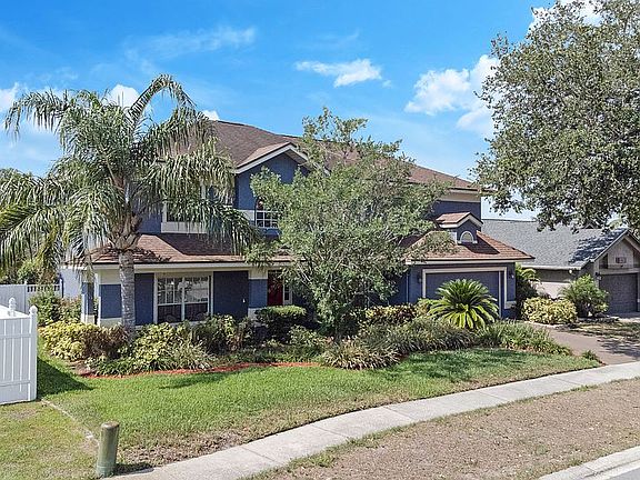 5th image of 10404 Crestfield Dr