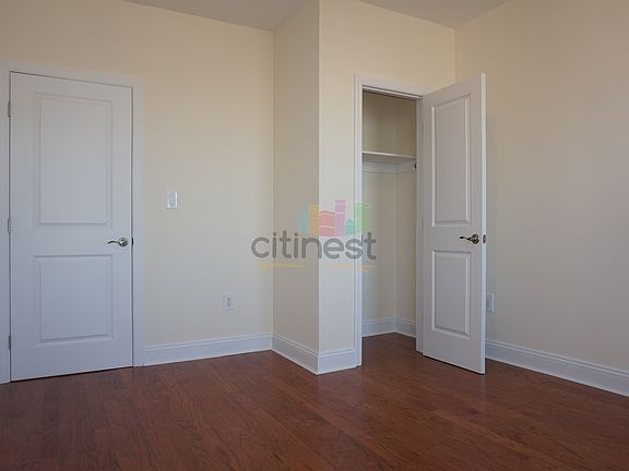 4th image of 715 Saint Marks Ave #4OREL