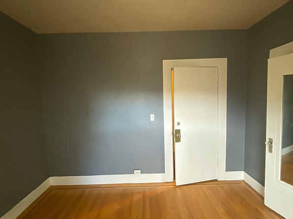 4th image of 620 Eddy St APT 23