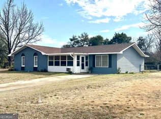 112 Lancelot Ct, Warner Robins, GA 31093