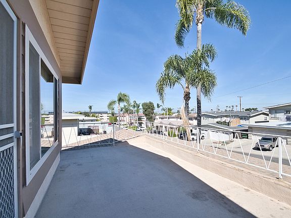 5th image of 25227 Loytan St APT C