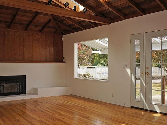 3rd image of 3636 J St