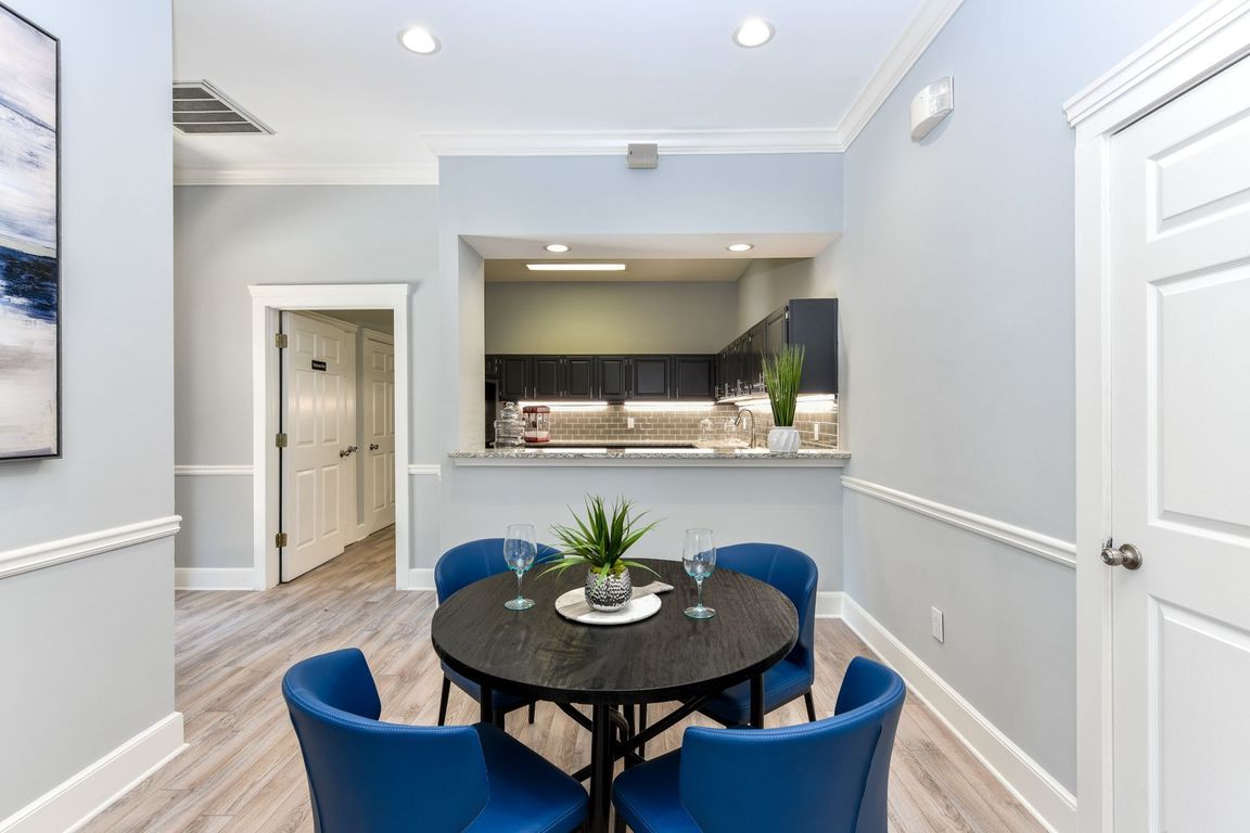 The Palmer apartments community photo