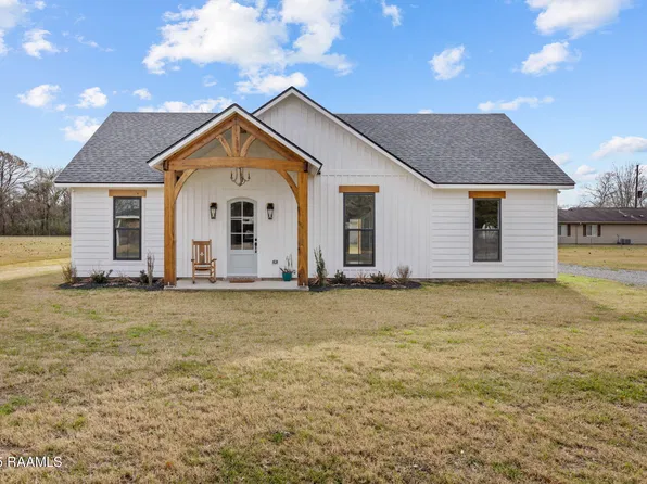 134 Vfw St, Port Barre, LA 70577