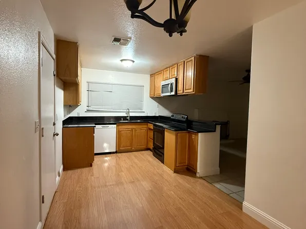 115 Decathlon Cir, Sacramento, CA 95823