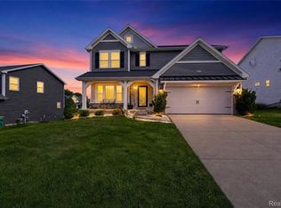 3672 Taunton Trl, Portage, MI 49024