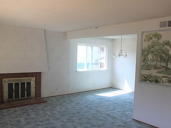 2nd image of 2157 Fairmont Dr
