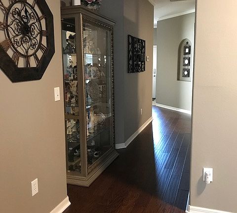 4th image of 1208 Bensbrooke Dr