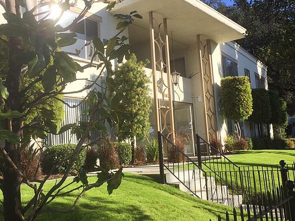 2nd image of 1193 E Washington Blvd APT 12