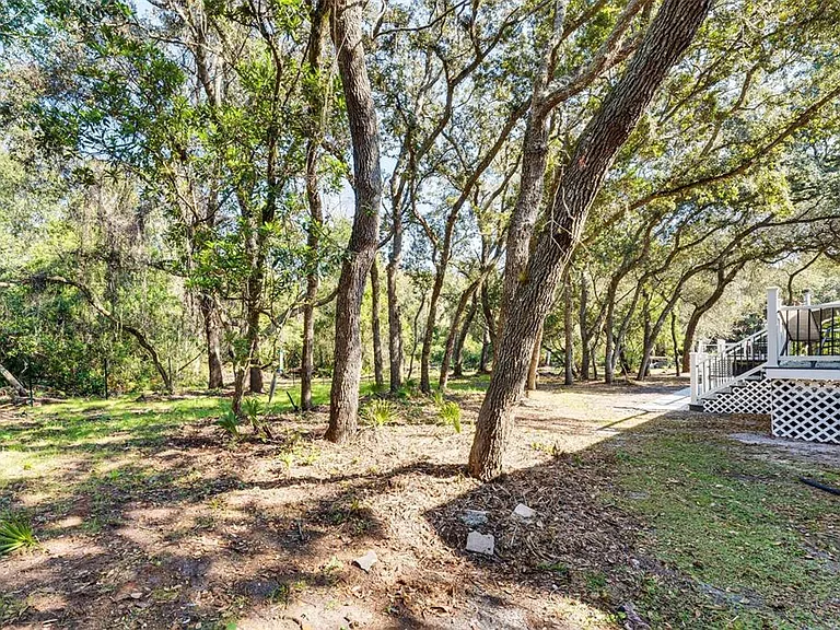 8125 Shelley Trl — Photo 17