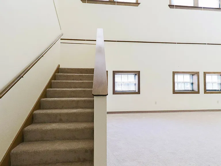East High Apartments — Photo 123