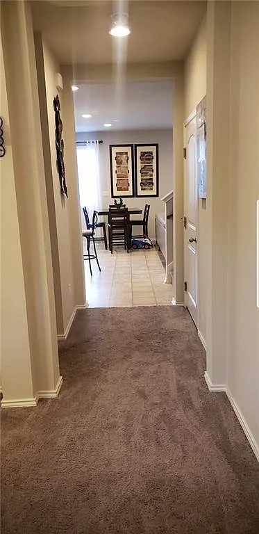 4 bed, 2.5 bath, 2270 sqft, $2,350 — Photo 3