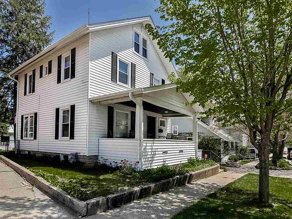 2nd image of 315 Sheridan St
