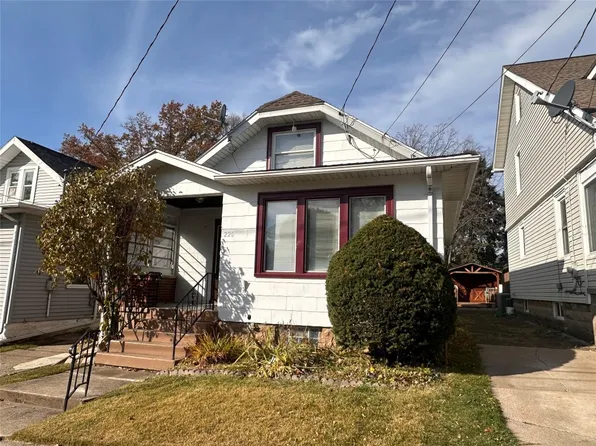 220 E 32nd St, Erie, PA 16504