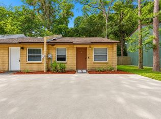 1812 SW 70th Ter, Gainesville, FL 32607