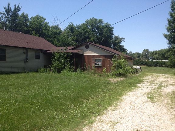 4th image of 4125 North Dr