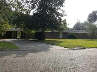 104 N Locksley Dr, Lafayette, LA 70508