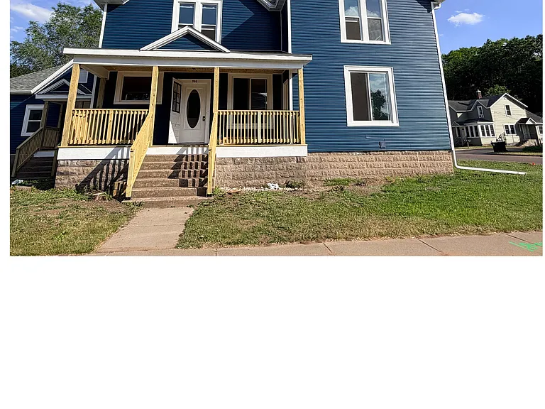 701 Gray St — Photo 1