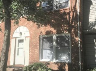 7 Royal Ct, Willingboro, NJ 08046