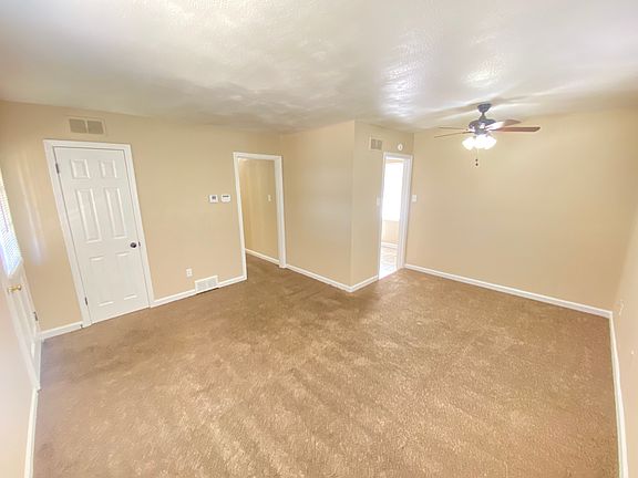 2nd image of 3250 McKell Dr