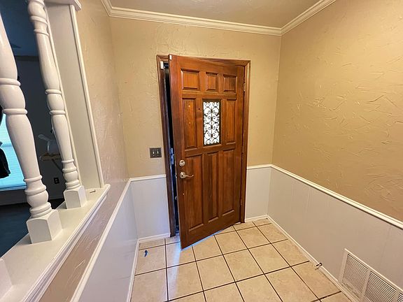 5th image of 3316 Ault Dr