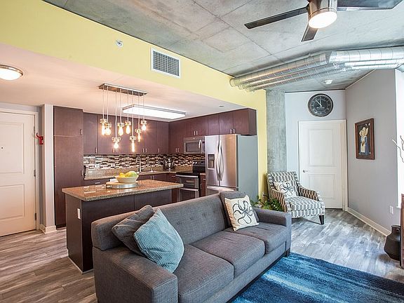 2nd image of 1080 Park Blvd Unit 416