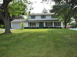 43 Wheatstone Cir, Fairport, NY 14450