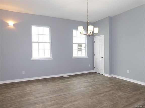 5th image of 1207 Highland View Ave