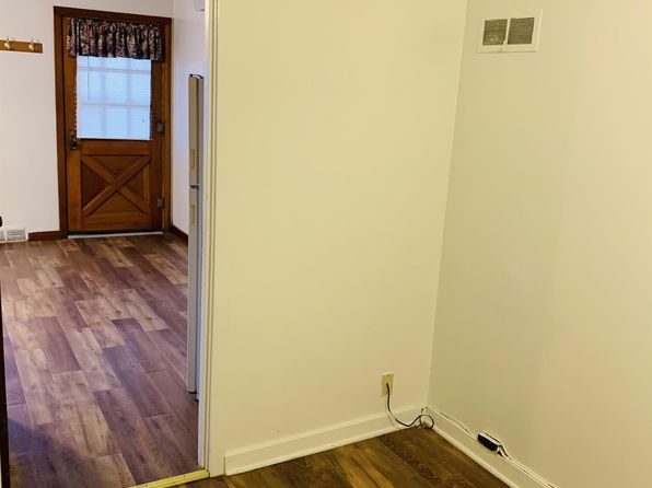 204 W 6th St, Lexington, NE