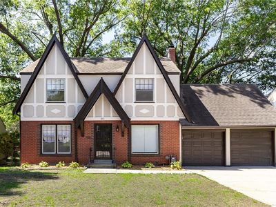 811 E 80th St, Kansas City, MO, 64131