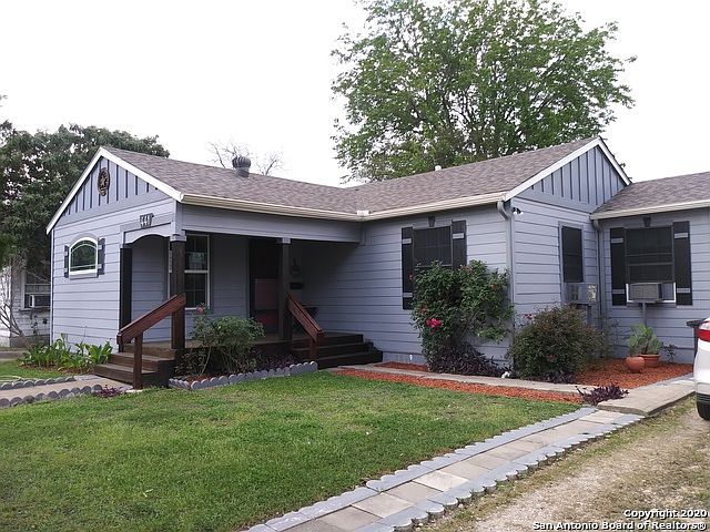 1st image of 441 Elmwood Dr