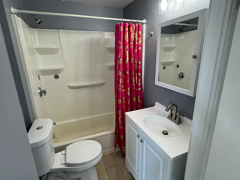 37 Arch St #2 — Photo 8