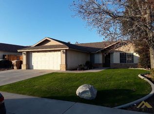 524 Sun Rose Ave, Bakersfield, CA 93308