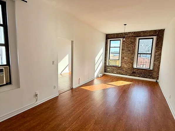32 E 2nd St APT 22, Manhattan, NY 10003