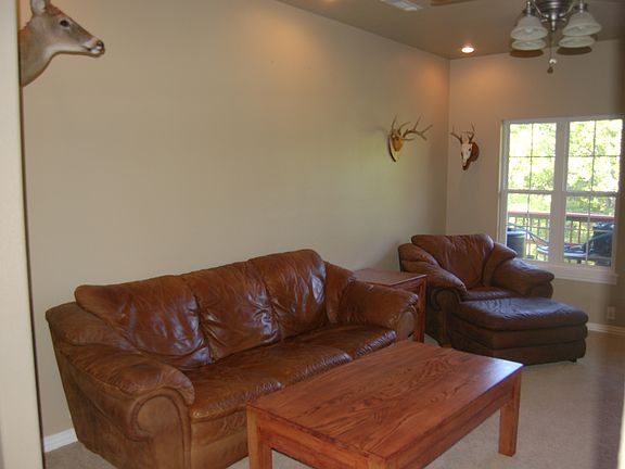 2nd image of 422 Madison St #6501
