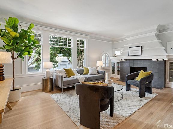 2nd image of 136 Parnassus Ave #1