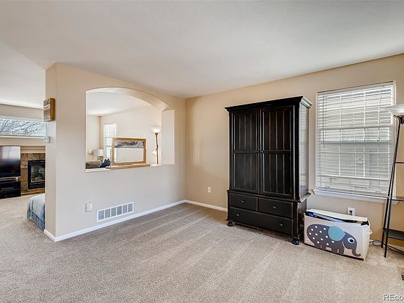 5th image of 5079 Miriam Ln