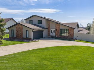 6323 Wallings Rd, North Royalton, OH 44133