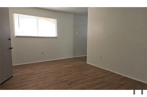 Building Photo - 544 Chama St SE #C
