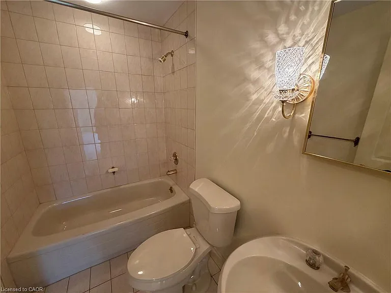 2220 Lakeshore Rd #25 — Photo 26