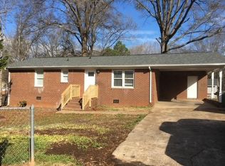 605 Littlejohn St, Gaffney, SC 29341