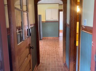 201 McClintock St #B, New Britain, CT 06053