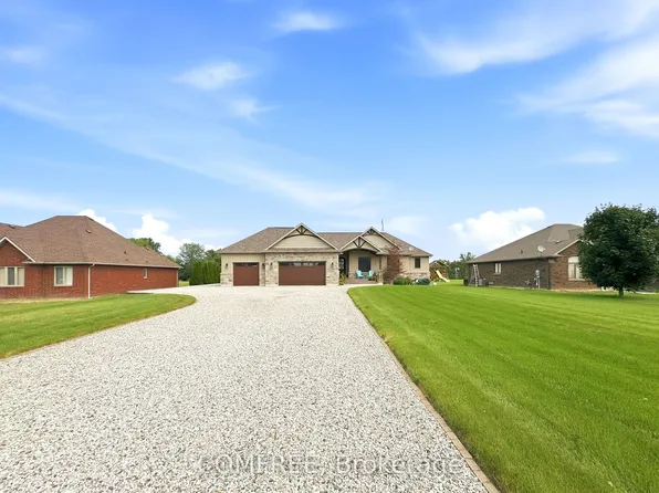 663 County Road 2 Rd, Lakeshore, ON N8L 1K3