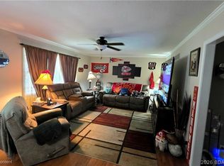 103 Williams Dr, Versailles, MO 65084