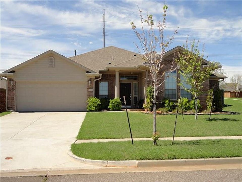 1st image of 436 Lone Oak Dr