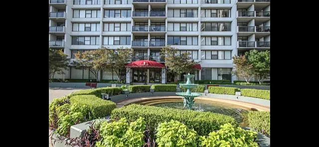 450 W 7th St S #1410 — Photo 13
