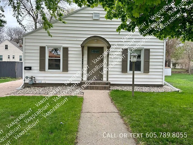 1604 S Grange Ave — Photo 27