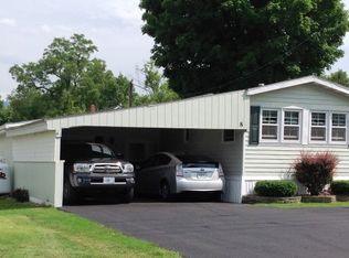 8 Pine St, Gorham, NH 03581