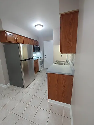 10530 Parkside Ave Photo 1