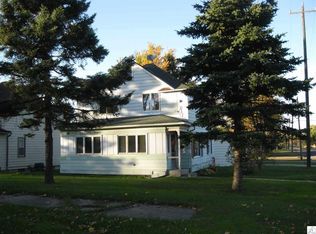 702 6th St NW, Chisholm, MN 55719